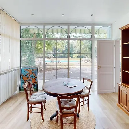 Grandiflora Vila Saint-Julien-en-Born