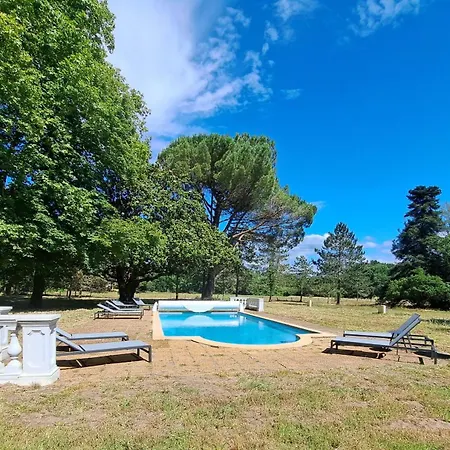 Grandiflora Vila Saint-Julien-en-Born